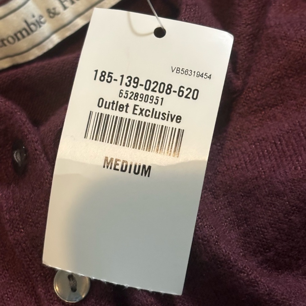 NWT Abercrombie & Fitch Women’s M Burgundy Long Sleeve Henley Top Soft - Picture 6 of 9